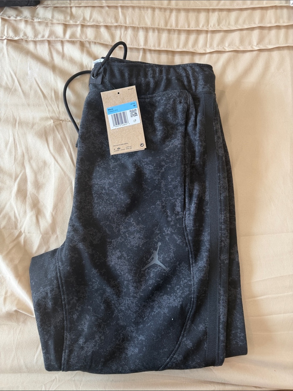 Jordan Men’s Black Heathered Sweatpants Joggers
